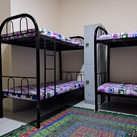 Expo DXB hostel Dubai Esterno foto